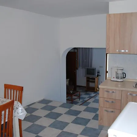 Apartmani Dragica-Prizemlje Kampor Exterior photo